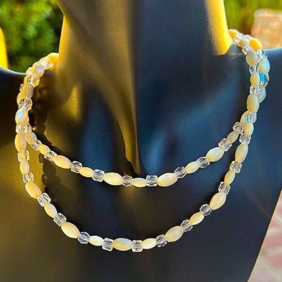 Vintage Mid-Century Mother of Pearl Rice Bead & Crystal Necklace ~27” - Picture 10 of 10